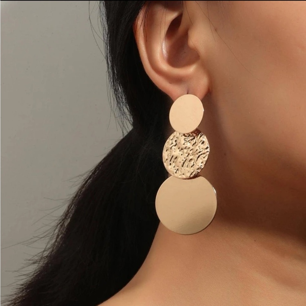 Elegant Multi-Texture Gold Drop Earrings